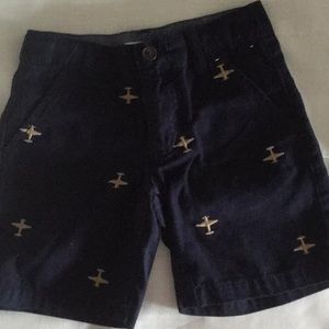 Boys Gymboree navy shorts with airplane embroidery